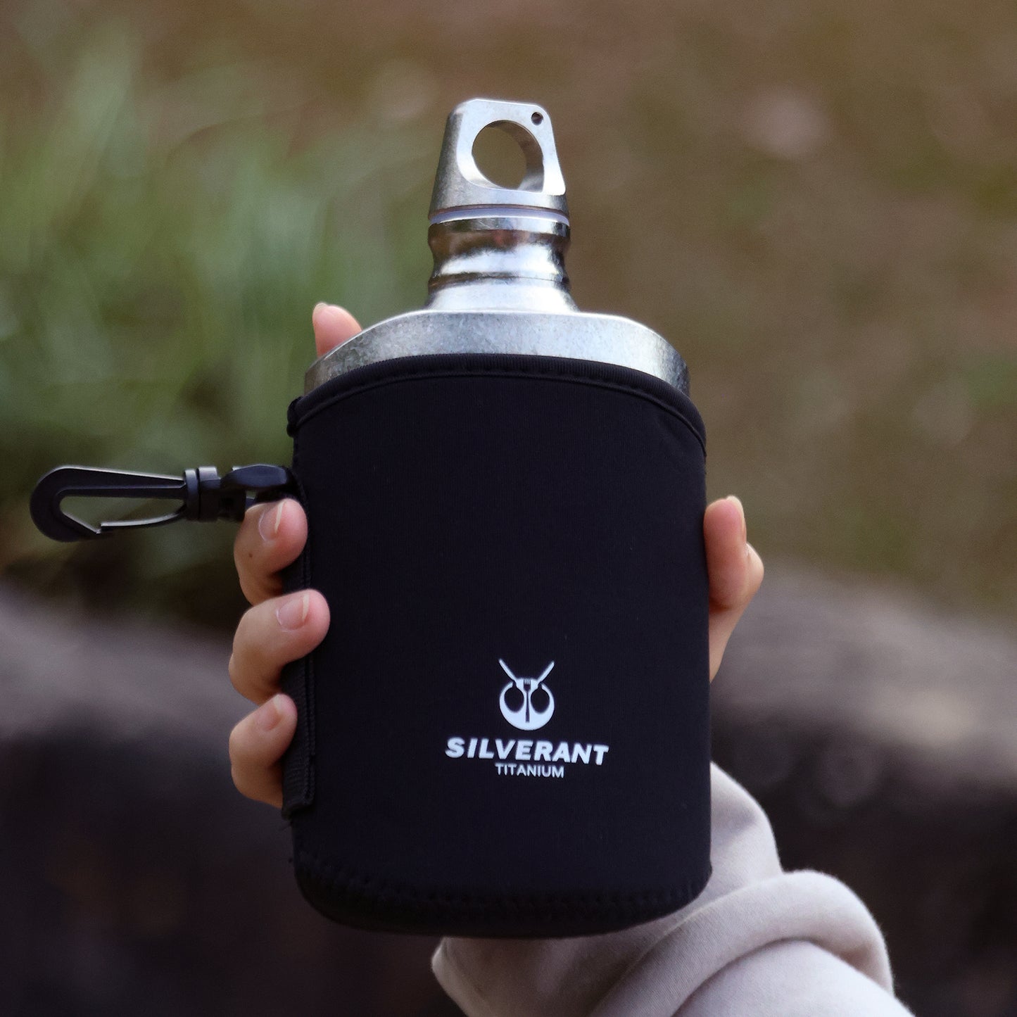Ultralight Titanium Water Bottle 600ml/21 fl oz - Slim - SilverAnt Outdoors