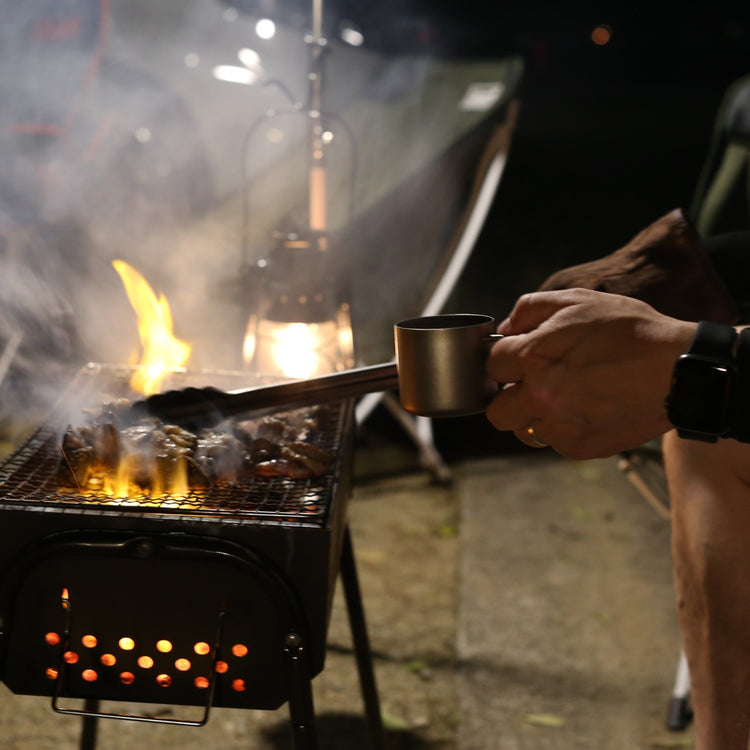 
                  
                    Titanium Double Wall Coffee Cup with Handle 110ml/3.71 fl oz - SilverAnt Outdoors
                  
                