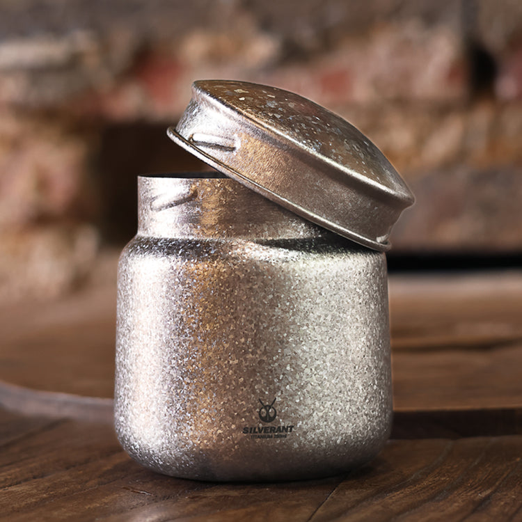 
                  
                    SilverAnt Ultralight Crystallized Watertight Titanium Container – 280ml / 9.47 fl oz
                  
                