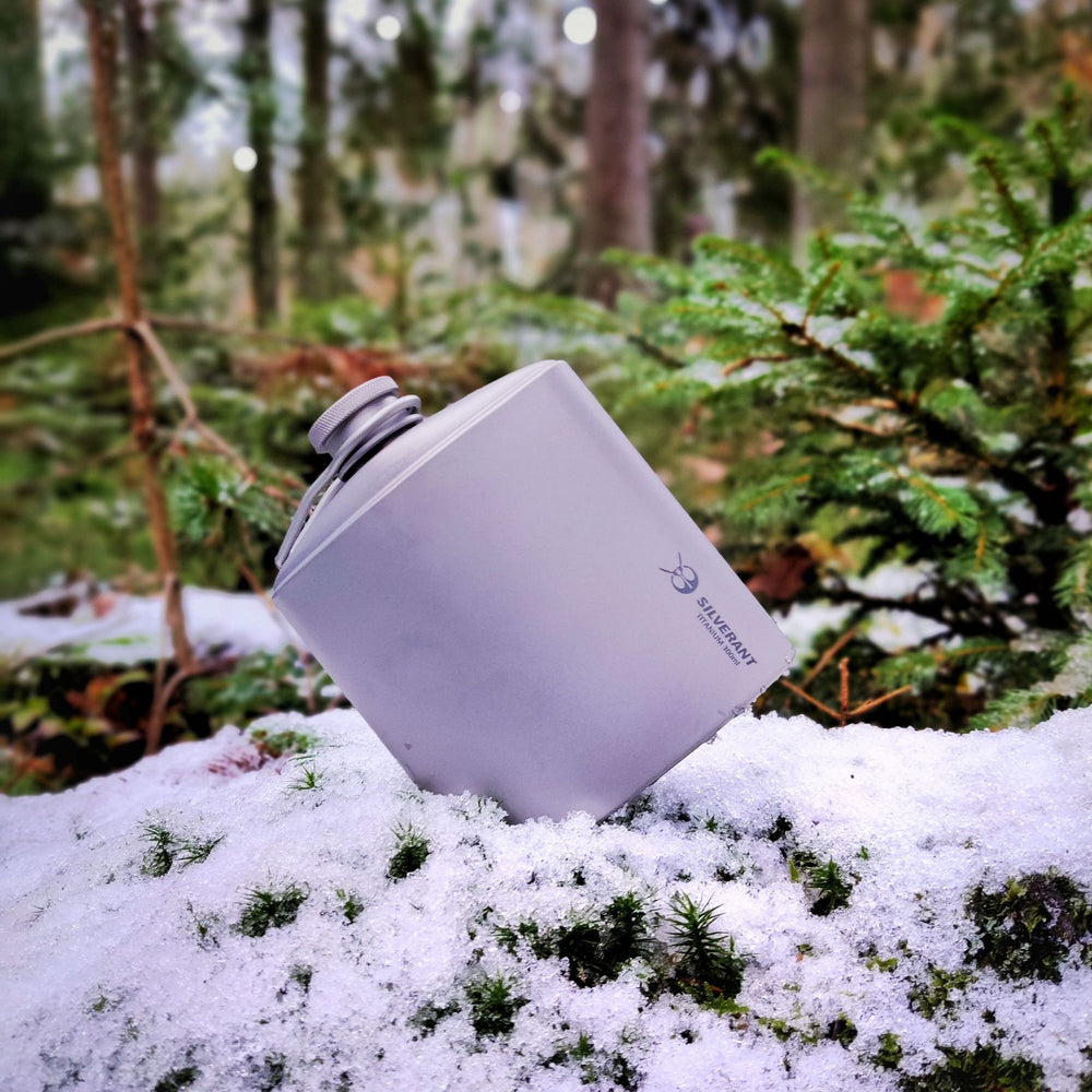 
                  
                    SilverAnt Titanium Hip Flask & Funnel- 300ml/10.5 fl oz- sandblasted finish - in the snow
                  
                