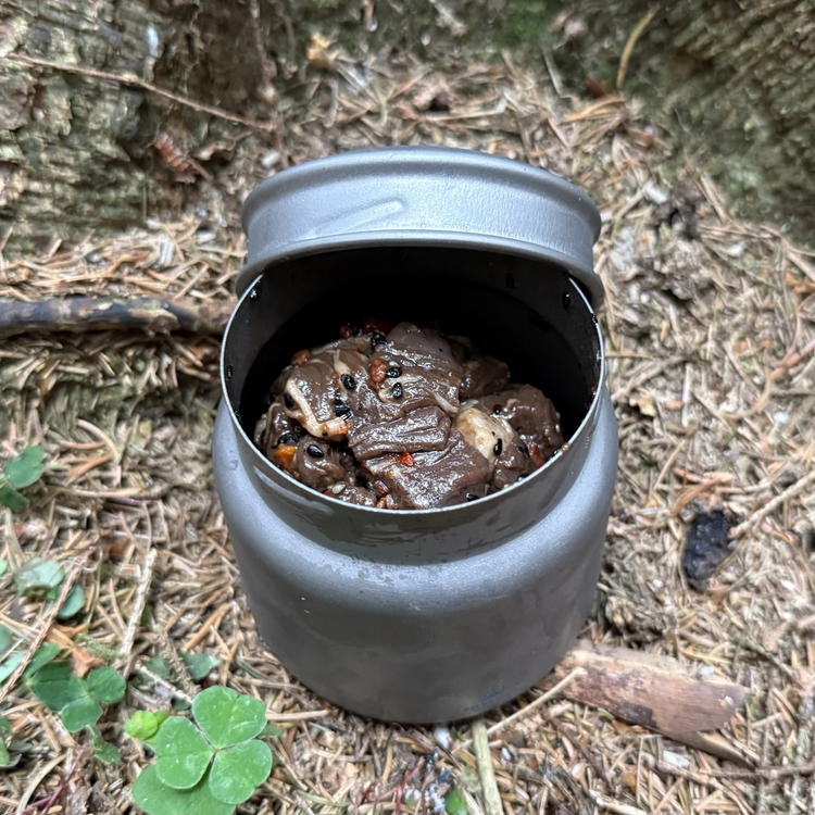 
                  
                    SilverAnt Ultralight Sandblasted Watertight Titanium Container – 280ml / 9.47 fl oz
                  
                