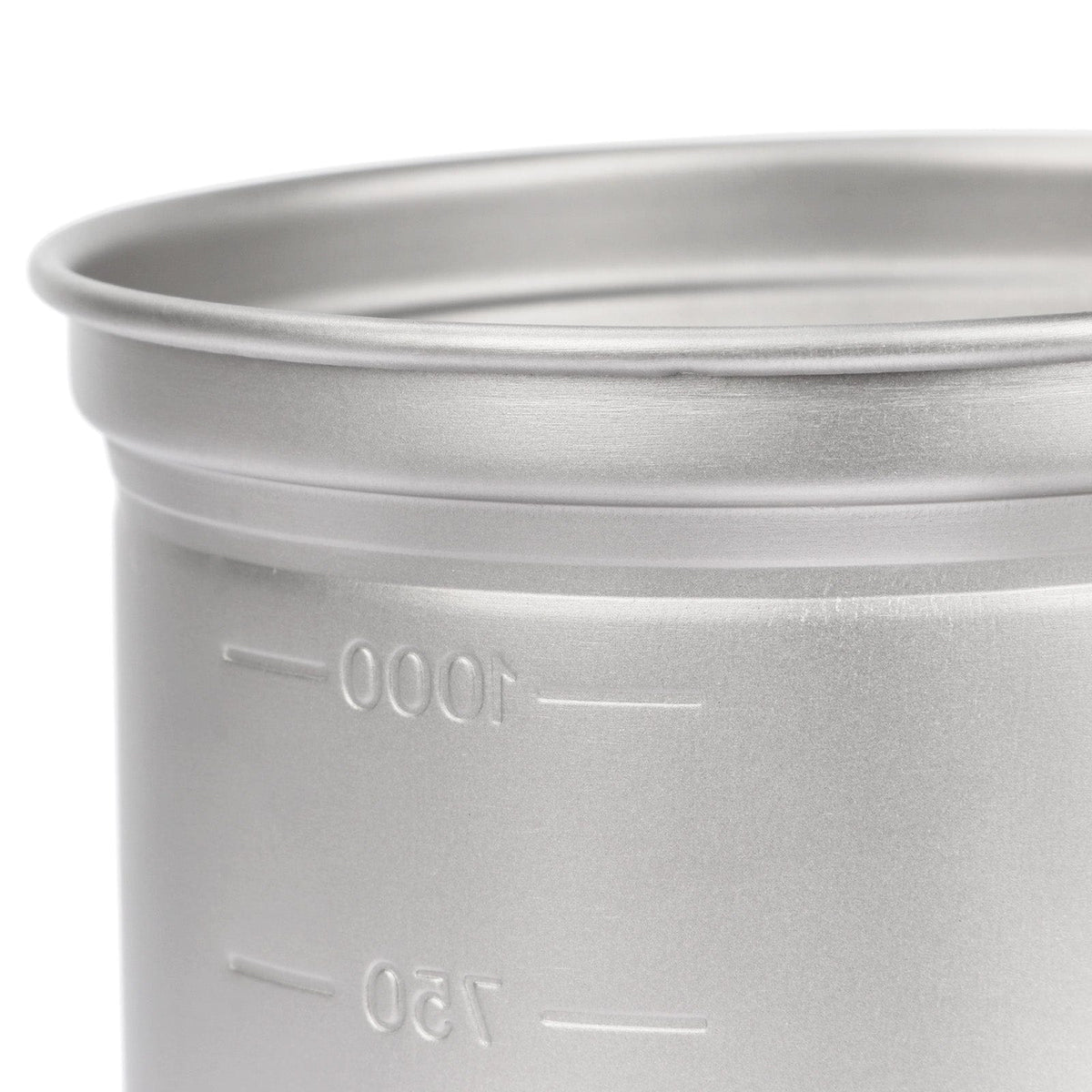SilverAnt Ultralight 3-Piece Titanium Camping Cookware Set - Camping Pot 1000ml/35 fl oz (Close-up of pot, sandblasted finish, gradation marks, rim, lip)