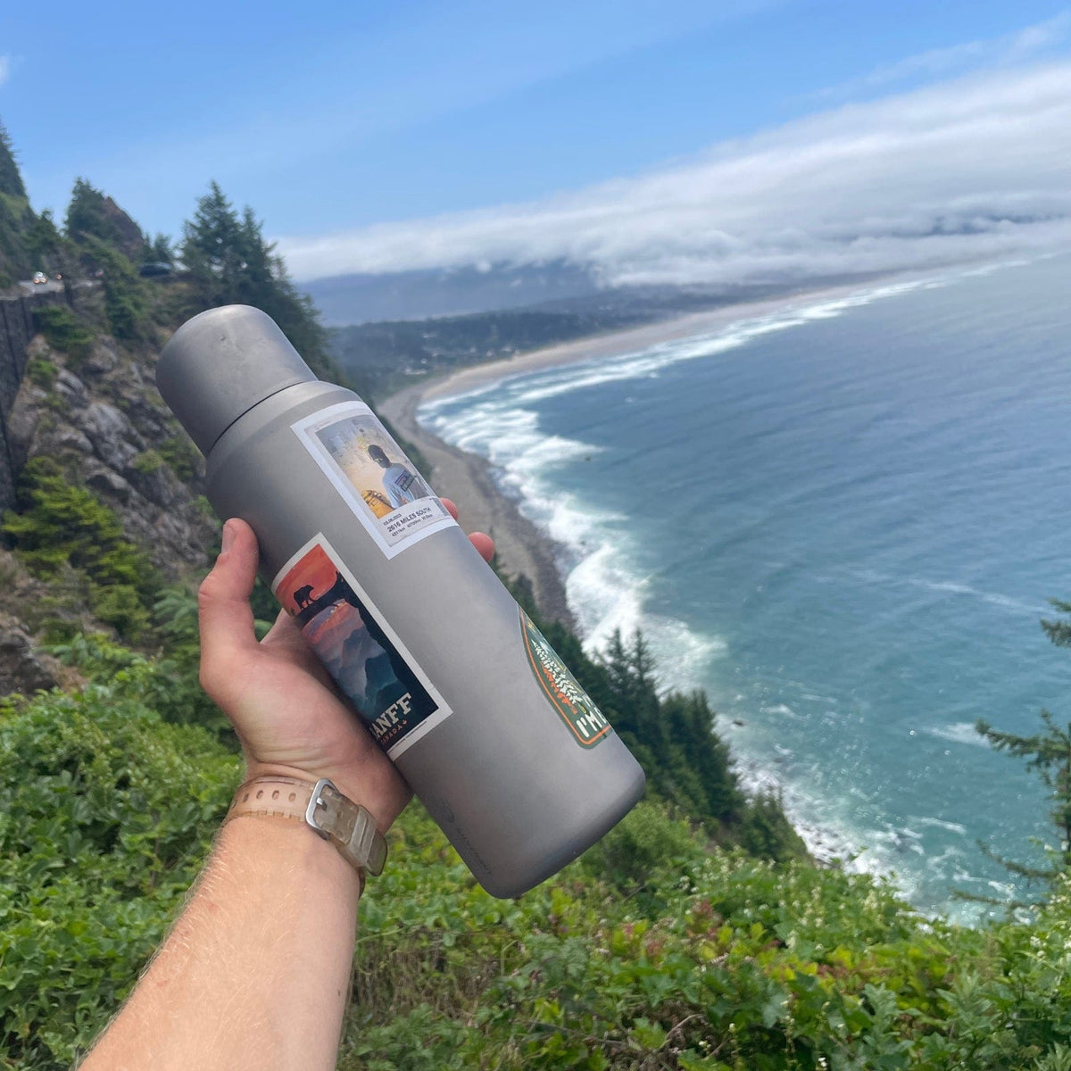 SilverAnt Ultralight Large Titanium Water Bottle With Titanium Cup - 1500ml (Actual product photo, stickers, overlooking beautiful beach view)
