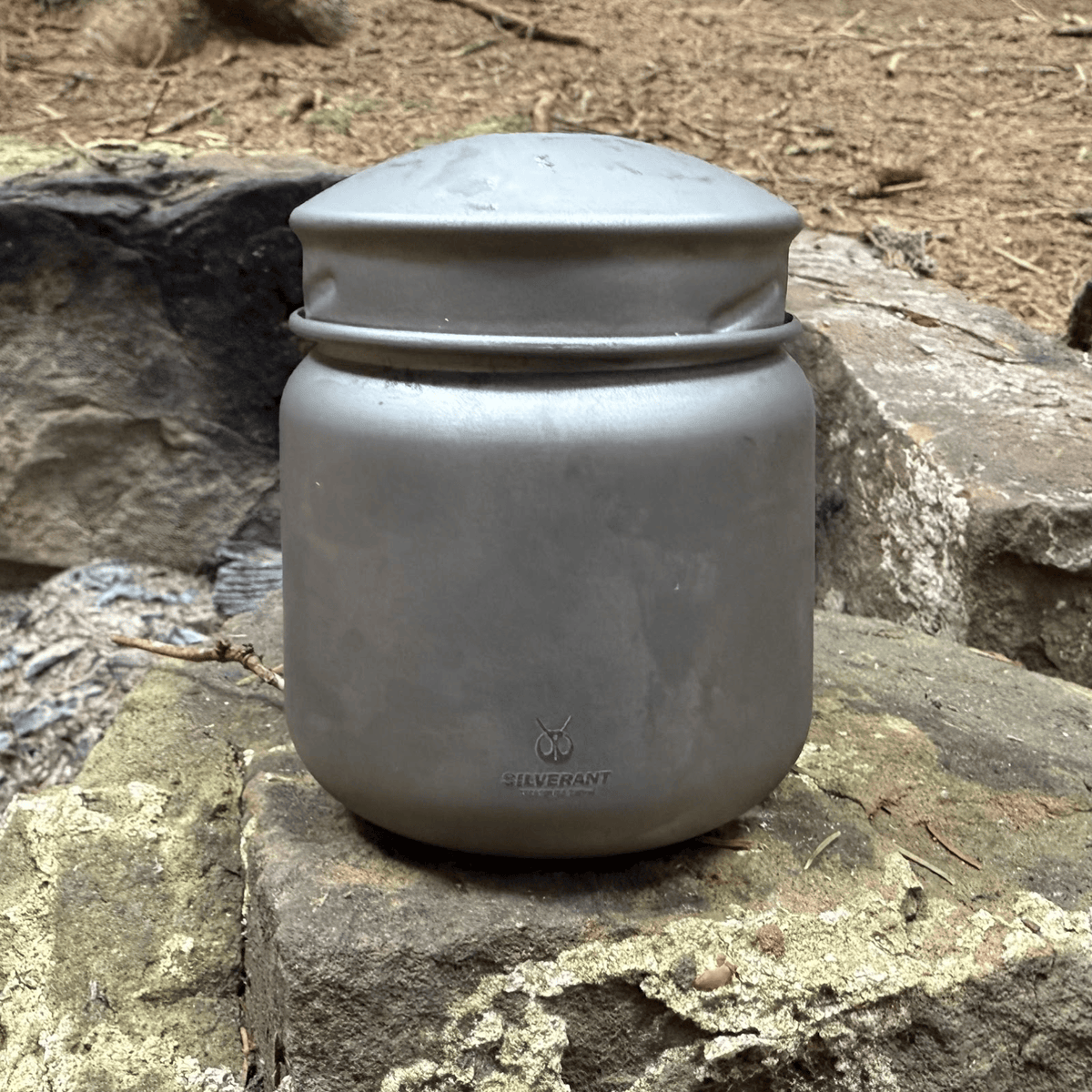 SilverAnt Ultralight Leakproof Titanium Container 280ml / 9.47 fl oz Sandblasted - Actual product photo, real-life use, close-up, outdoors