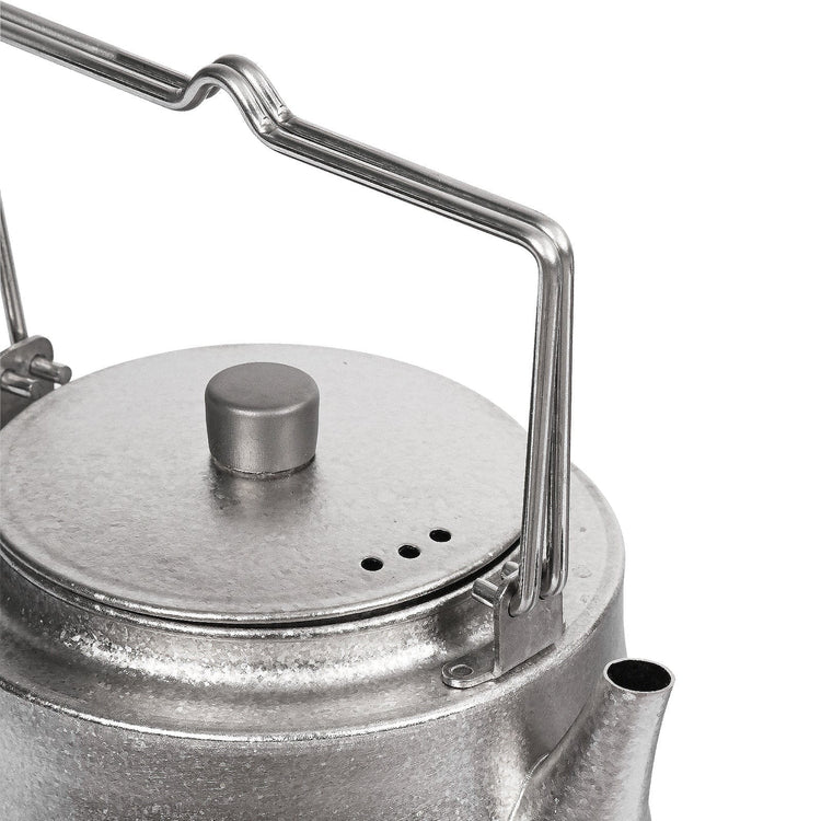 
                  
                    SilverAnt Ultralight Titanium Bushcraft Kettle Crystallized Finish - Close-up
                  
                