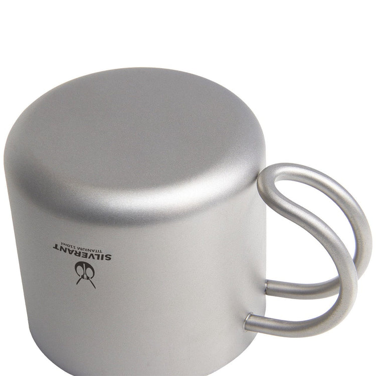 
                  
                    SilverAnt Ultralight Titanium Double Wall Espresso Coffee Cup 110ml/3.71 fl oz With Handle - Bottom side up
                  
                