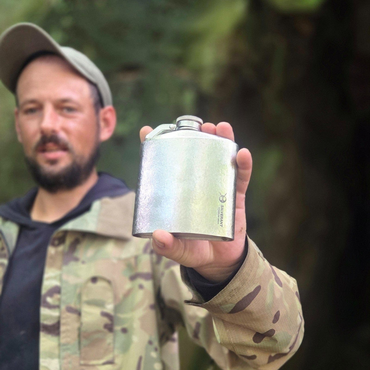SilverAnt Ultralight Titanium Hip Flask & Funnel - Crystallized 280ml (actual product photo)