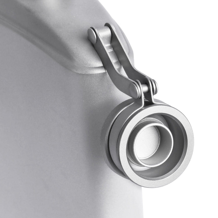 
                  
                    SilverAnt Ultralight Titanium Hip Flask & Funnel - close-up of lid
                  
                