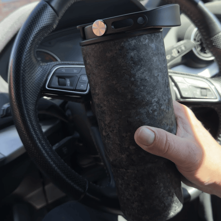 
                  
                    SilverAnt Crystallized Titanium Insulated Tumbler 880ml / 29.76 fl oz - Elegant Black (on-hand, pov of car's driver)
                  
                