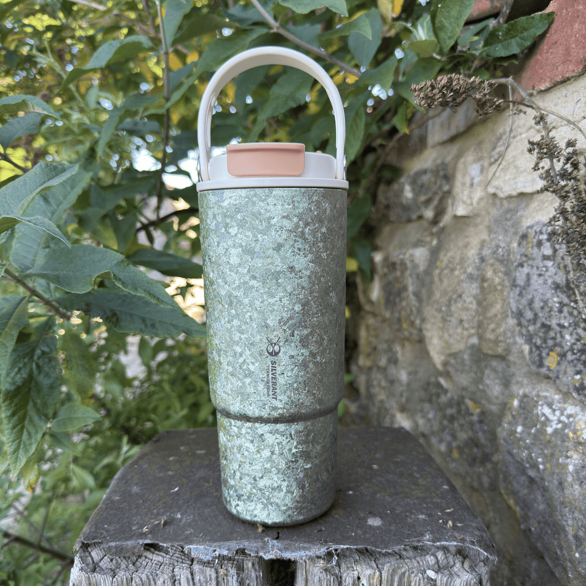 SilverAnt Crystallized Titanium Insulated Tumbler 880ml / 29.76 fl oz Seafoam Green (actual product photo, lifestyle shot)