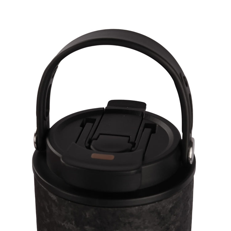 
                  
                    SilverAnt Ultralight Titanium Insulated Tumblers - 880ml / 29.76 fl oz (Elegant Black, close-up of lid/cap top)
                  
                