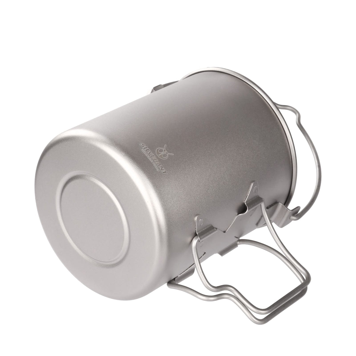 SilverAnt Ultralight Titanium Pot 750ml/25 fl oz with Lid and Bail Handle -  laid down showing base of cup