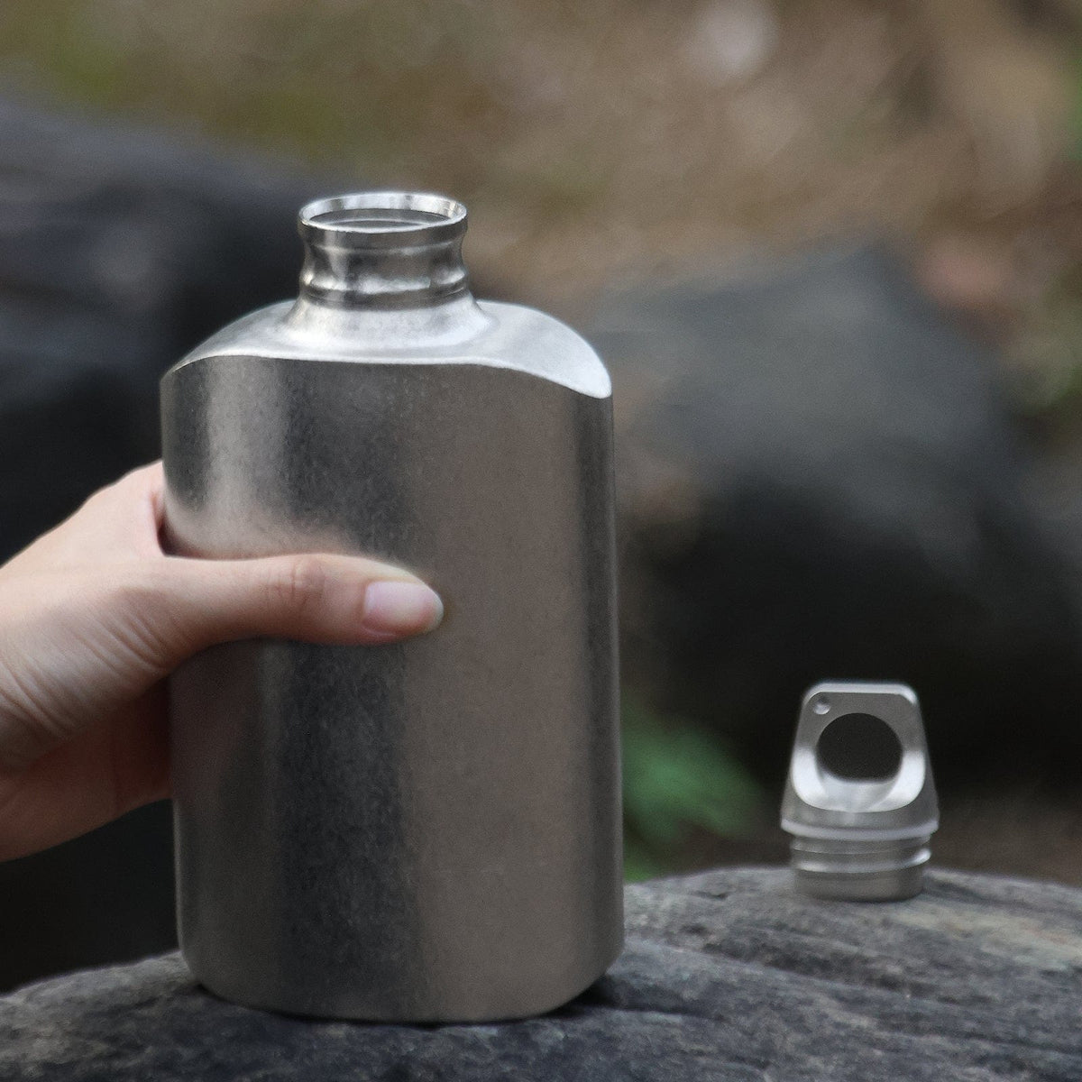 SilverAnt Ultralight Titanium Water Bottle 600ml/21 fl oz Slim - Crystallized (actual product photo, in-use, open)