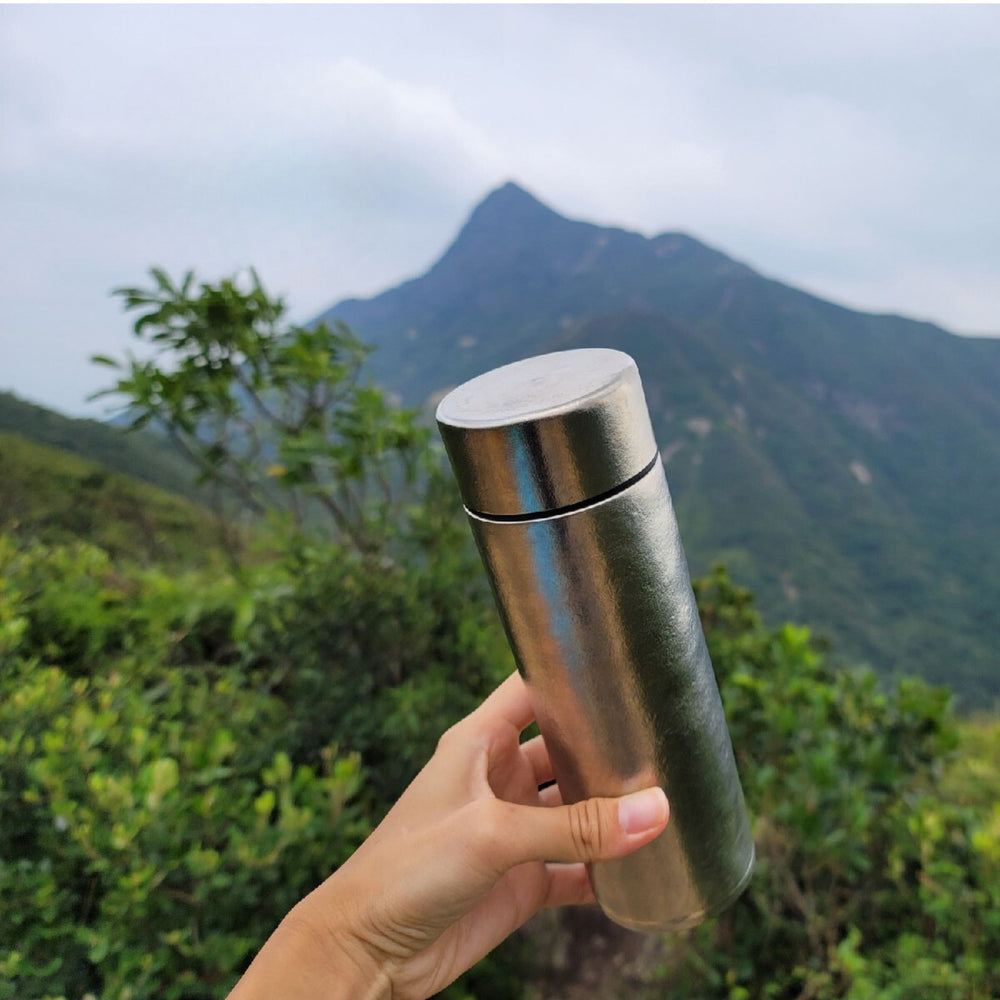 
                  
                    Titanium Double-Wall Insulated Thermos Flask 400ml/14fl oz with a Crystallized Finish
                  
                