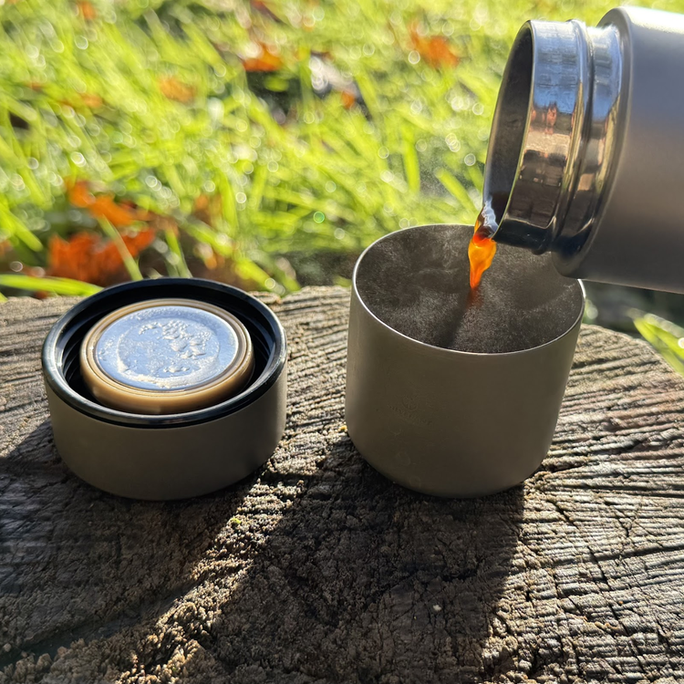 
                  
                    Titanium Double-Wall Insulated Thermos Flask 400ml/14fl oz - SilverAnt Outdoors
                  
                