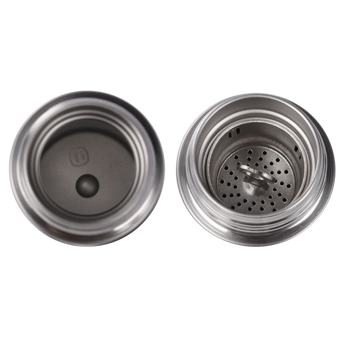 Titanium Double-Wall Insulated Thermos Flask 400ml/14fl oz - Sandblasted (Close-up of lid, filter)