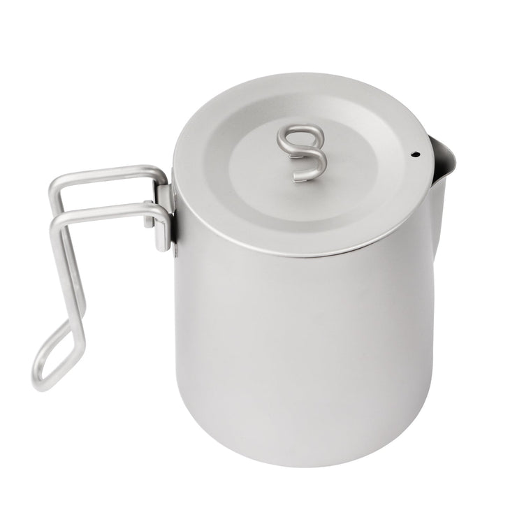 
                  
                    SilverAnt Ultralight Titanium Pour Over Short Spout Kettle with Filter 900ml/31.6 fl oz - Top angle side view
                  
                
