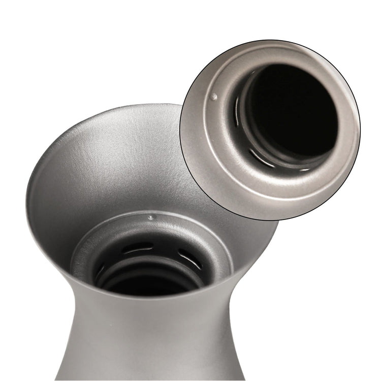 
                  
                    SilverAnt Ultralight Titanium Sake Bottle 330ml/10.5 fl oz close-up of bottle opening
                  
                